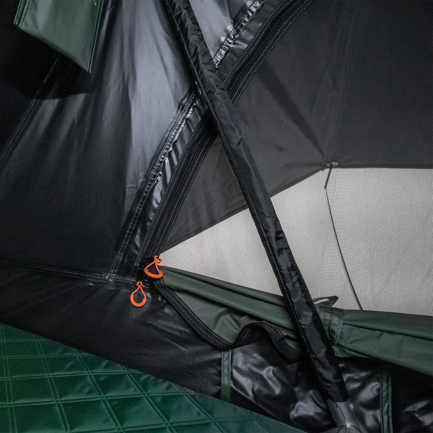 23ZERO Armadillo® A2 Left Roof Top Tent