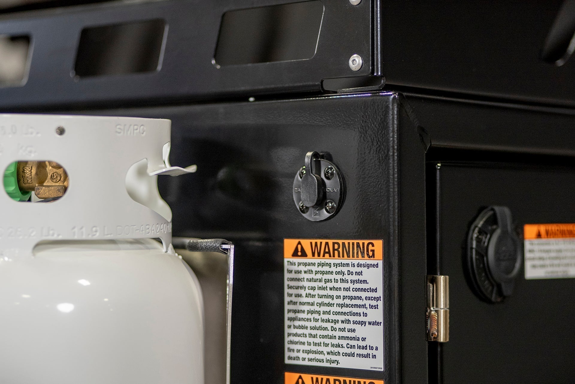 2025 PANDO 3.0 MIDNIGHT LIMITED EDITION TRIM OFF-ROAD TEARDROP TRAILER (#3013)