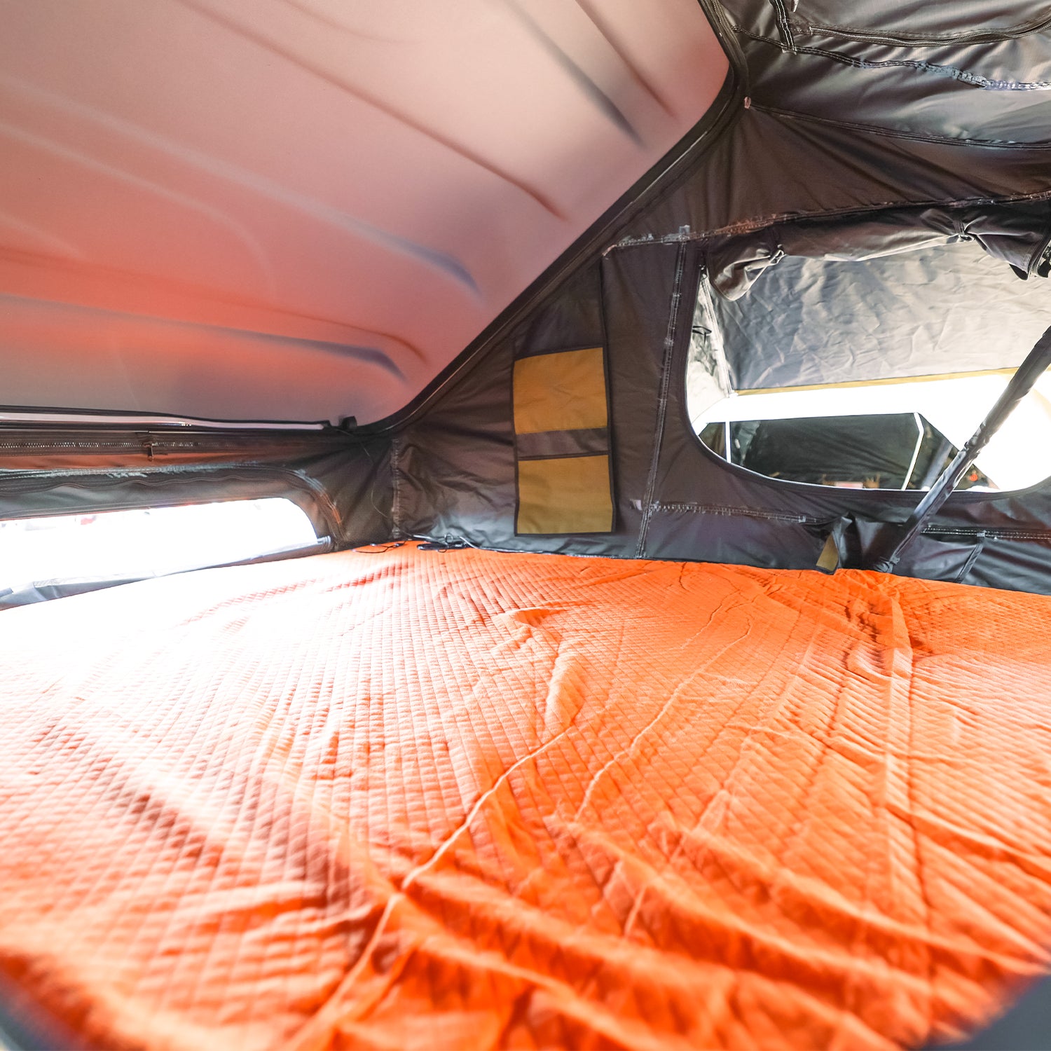 23ZERO Armadillo® X Roof Top Tent - X2-L - DEMO