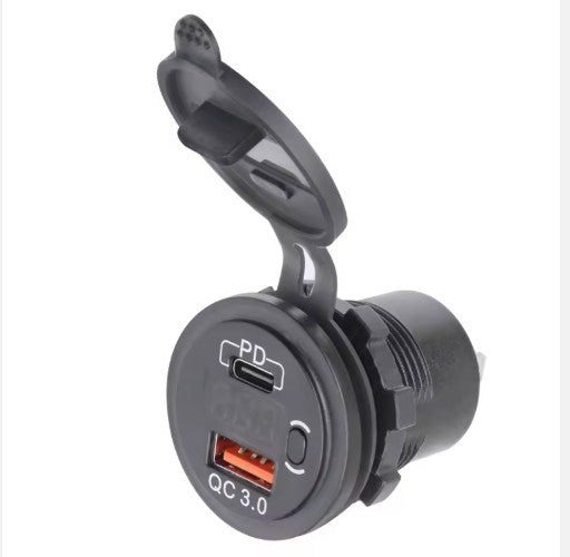 OGT 12V - 24V Dual USB Port With Voltmeter